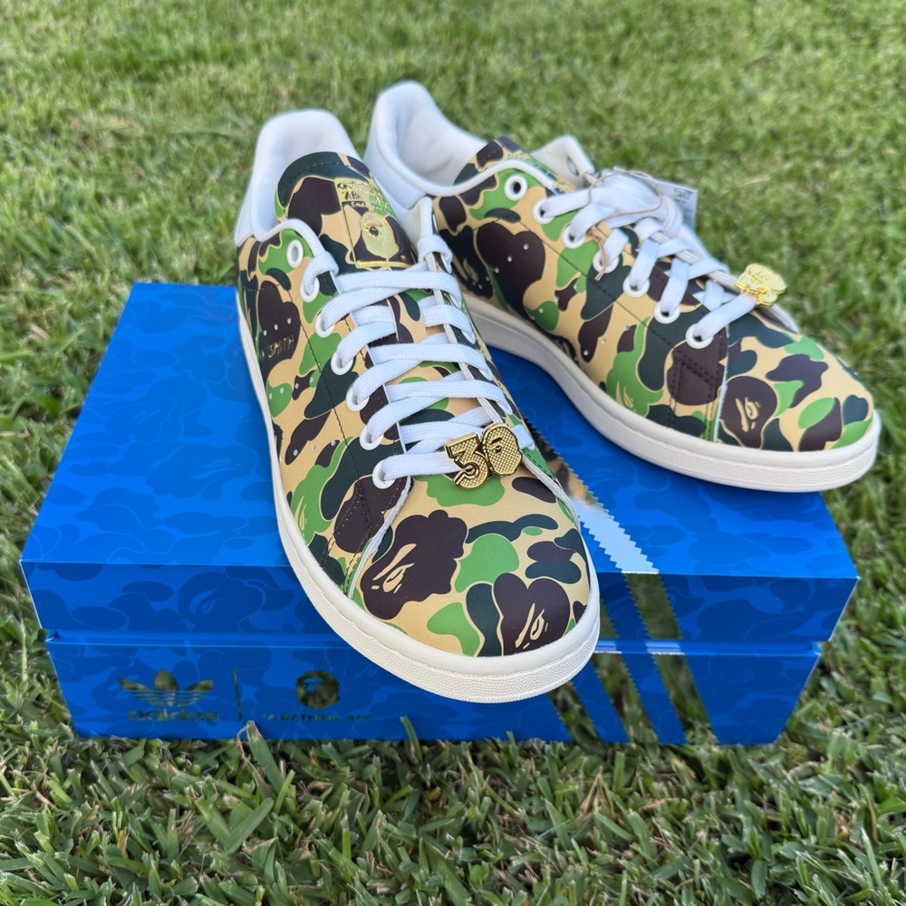 Adidas X BAPE Sneakers - Picture 3 of 13